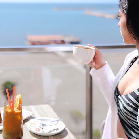 Hotel Frojd - Beach Front Resort Shëngjin Exterior foto